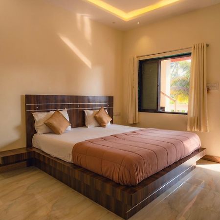 The Beach Hive Resort Kashid Extérieur photo
