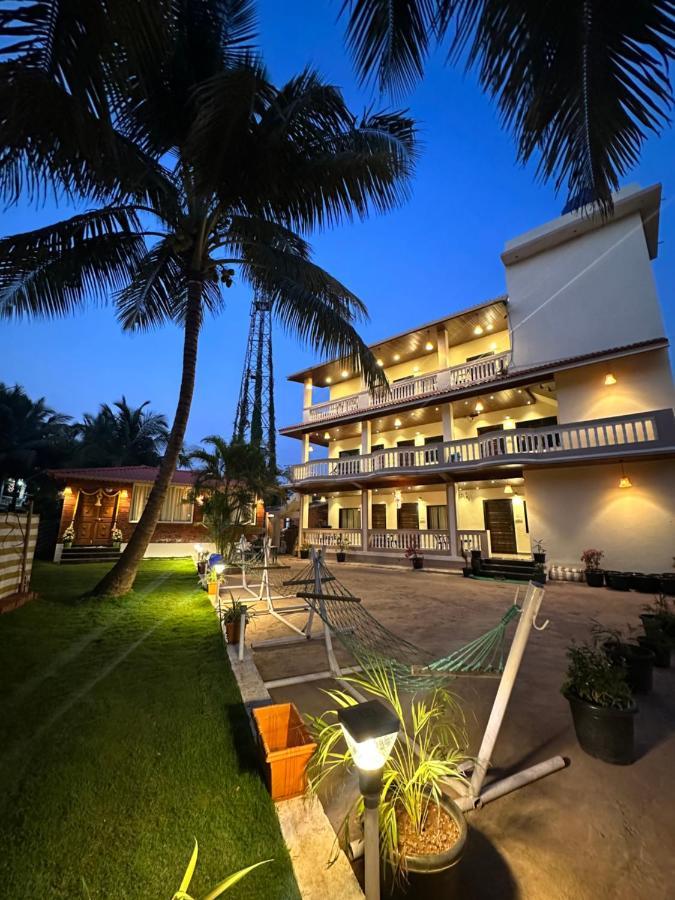 The Beach Hive Resort Kashid Extérieur photo